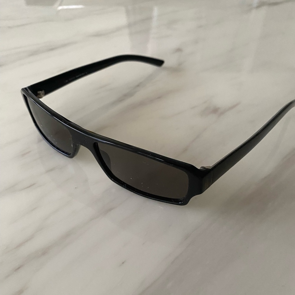 Vintage Gucci Rectangular Frame Sunglasses Model … - image 3